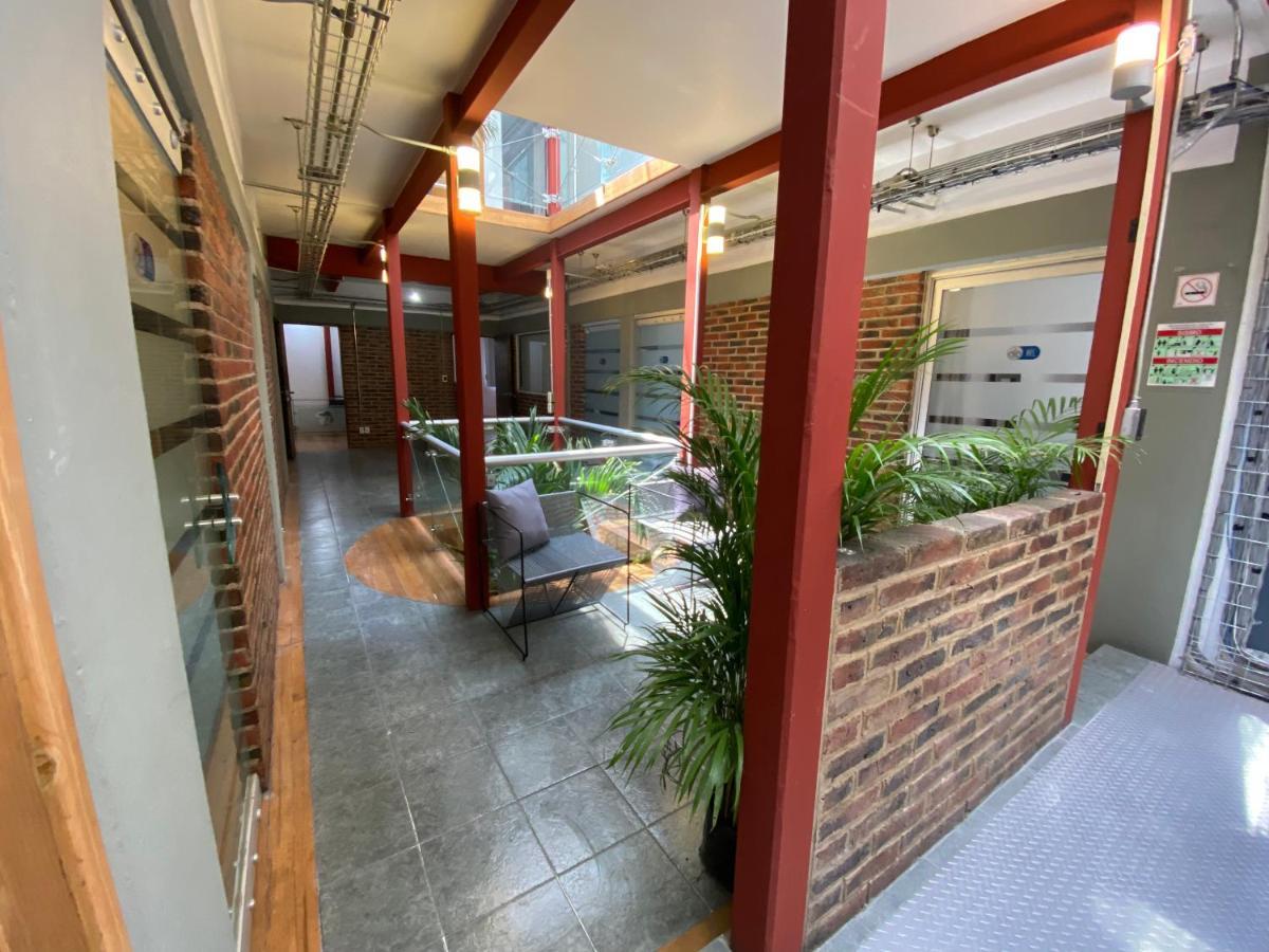 Roomies Hostel Reforma-El Angel 멕시코 시 외부 사진
